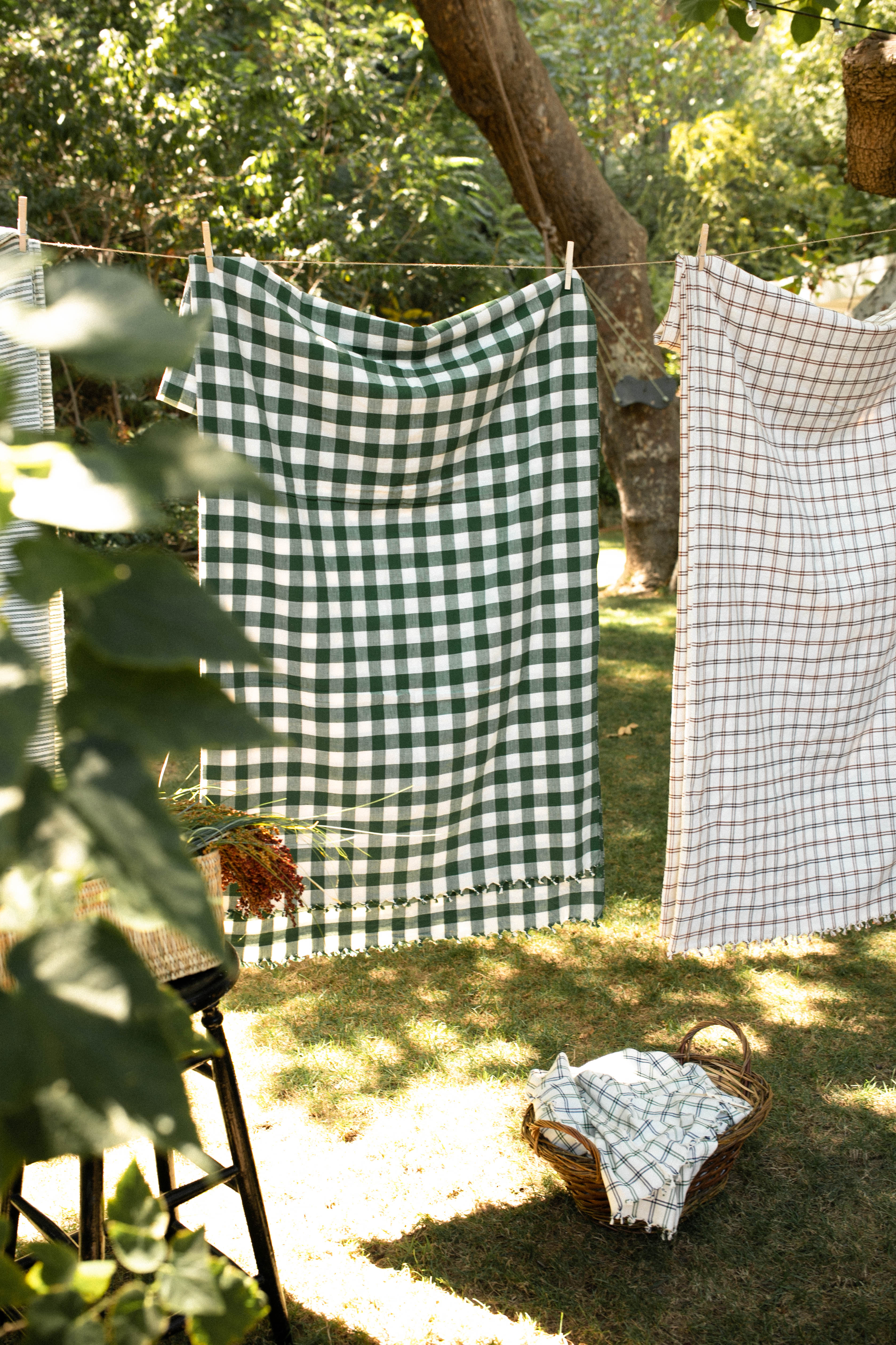 GINGHAM - Hunter Tablecloth