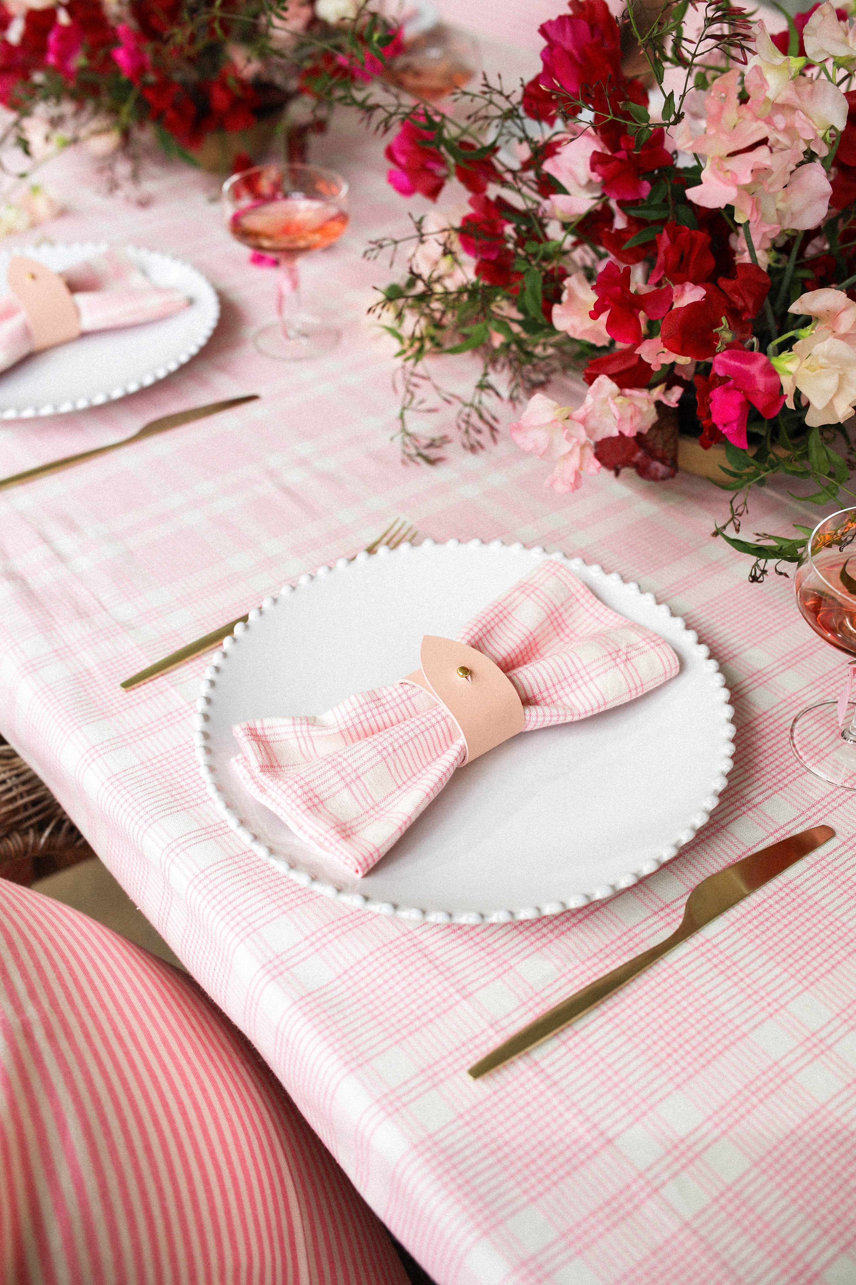 MARIANNE PLAID - Peony Tablecloth