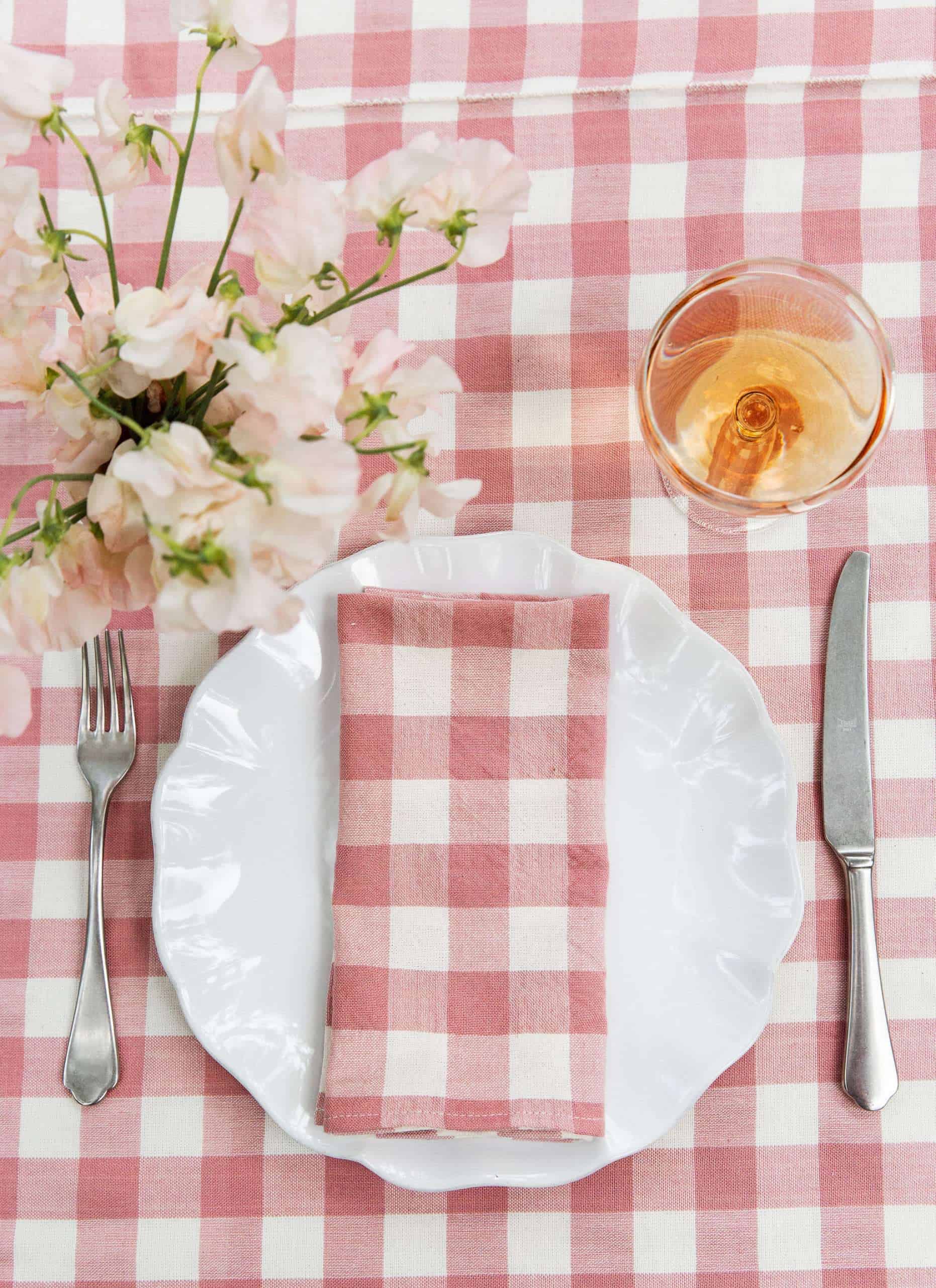 GINGHAM - Rosa Tablecloth