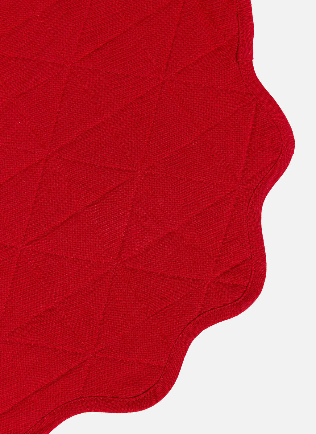SOLID - Red Quilted Scallop Edge Placemat