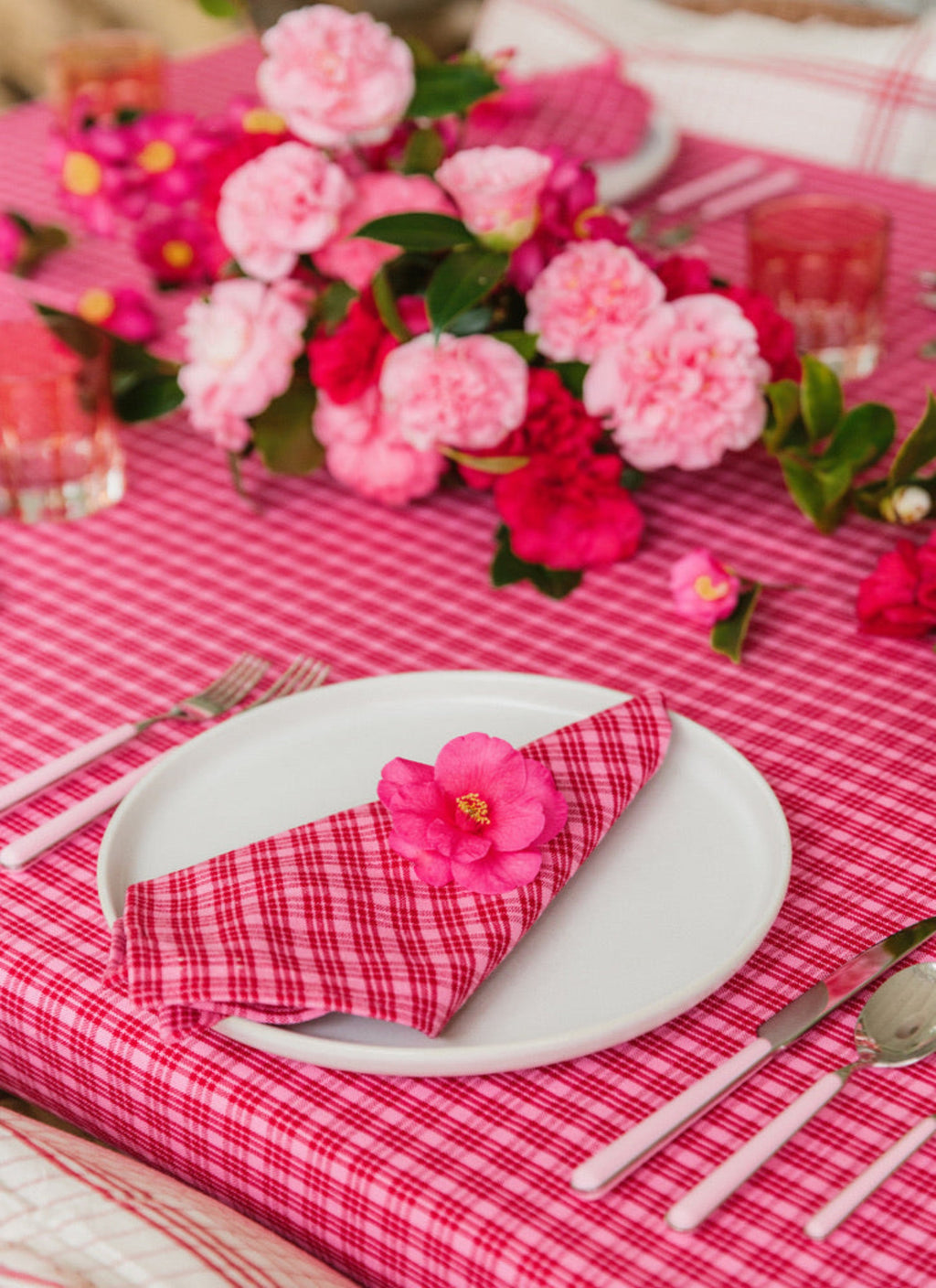 KATHERINE PLAID - Valentine Napkins