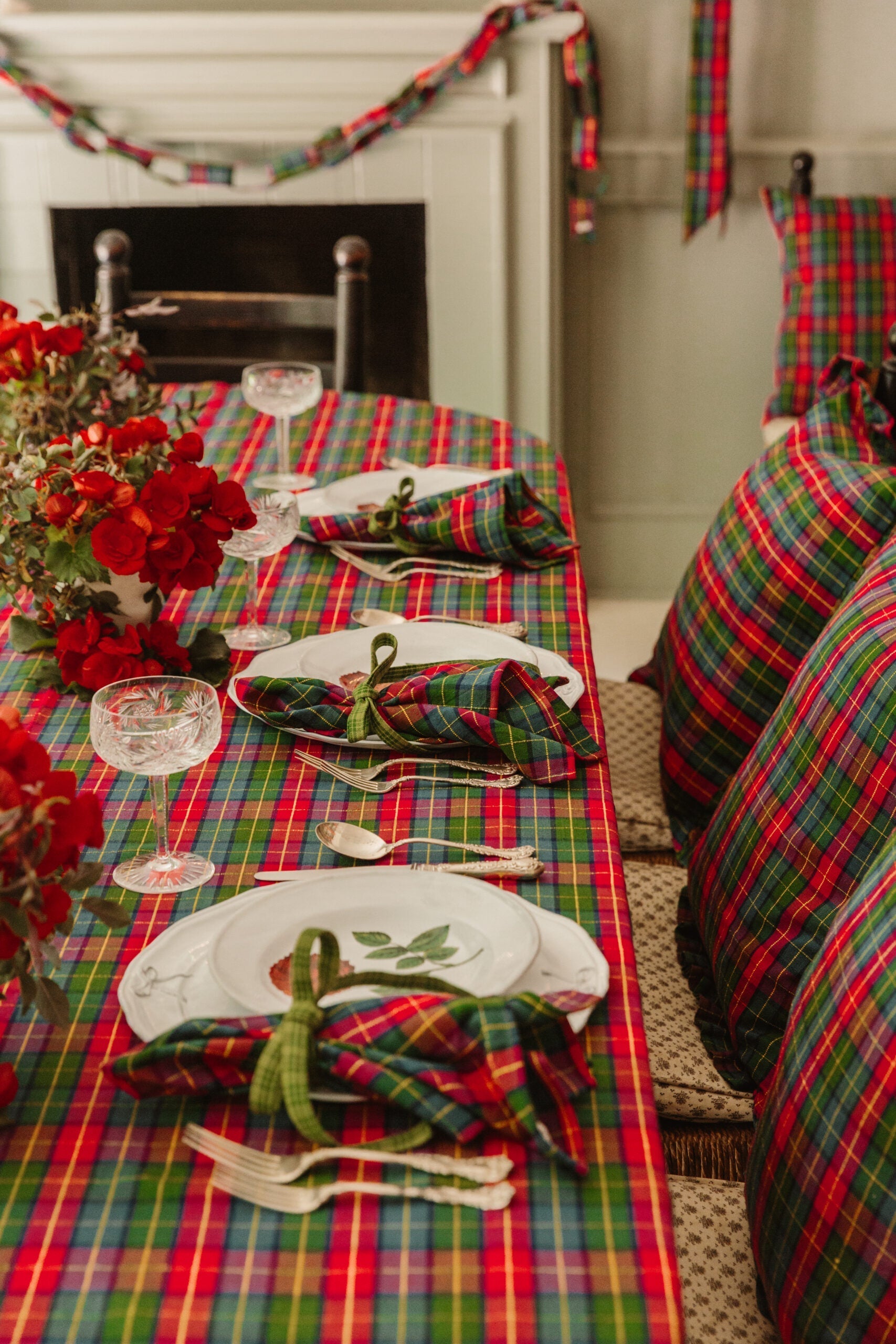 HOLLY PLAID -  Multi Color Napkins