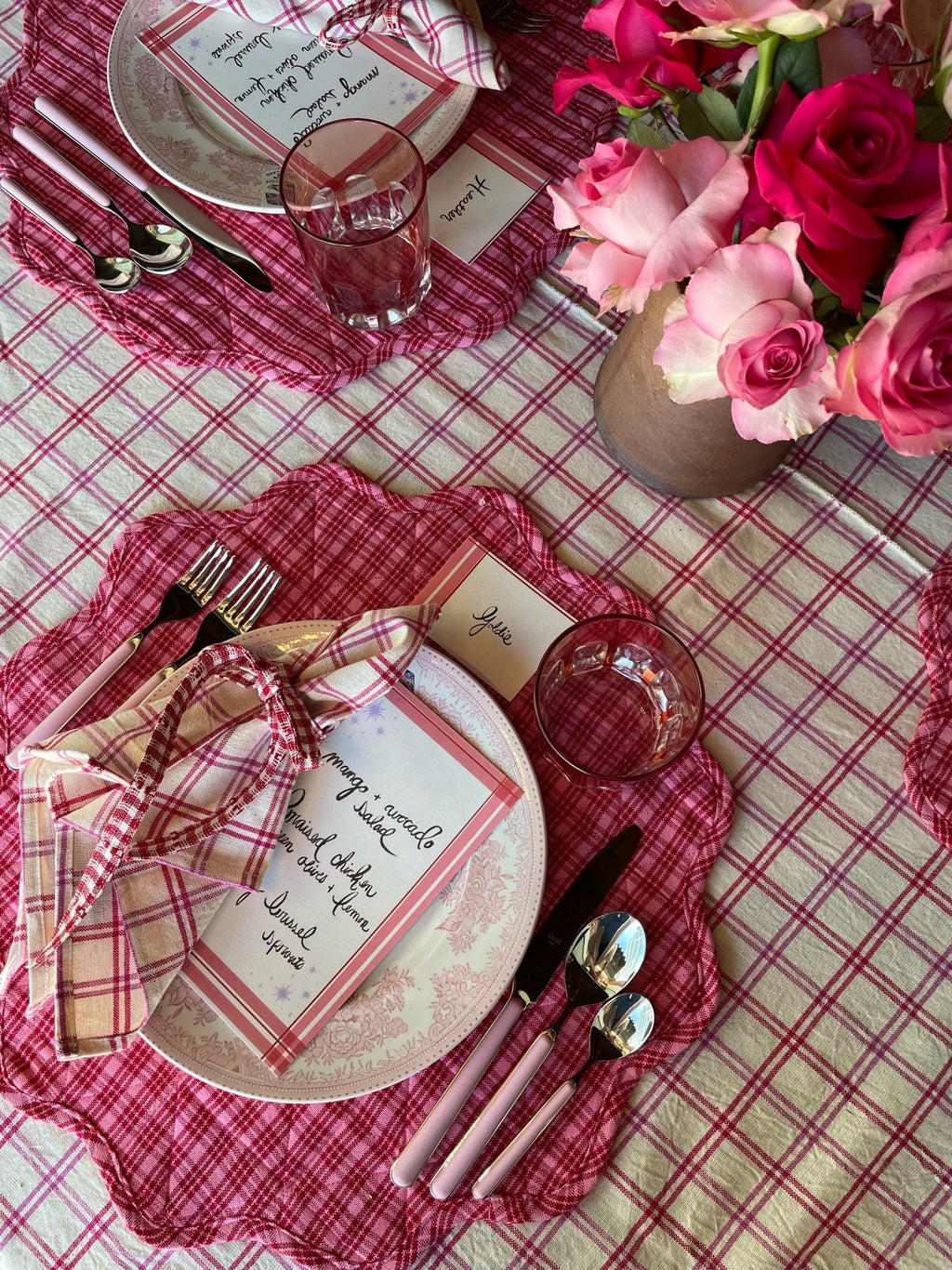 KATHERINE PLAID - Valentine Scalloped Edge Placemat