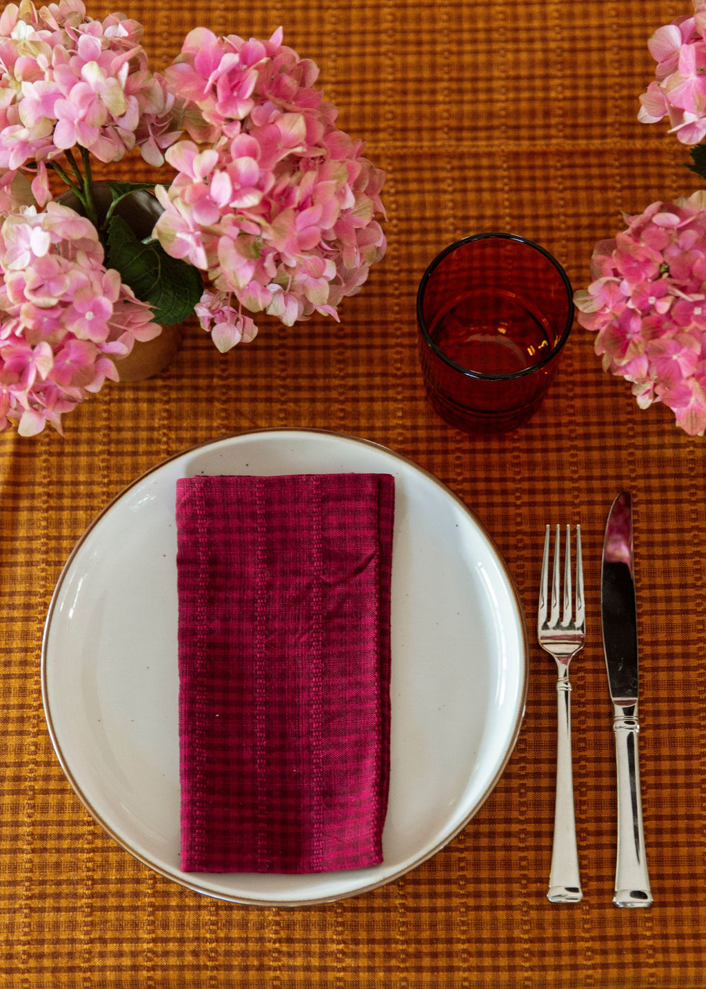 SOHO - Two Toned Amber Tablecloth