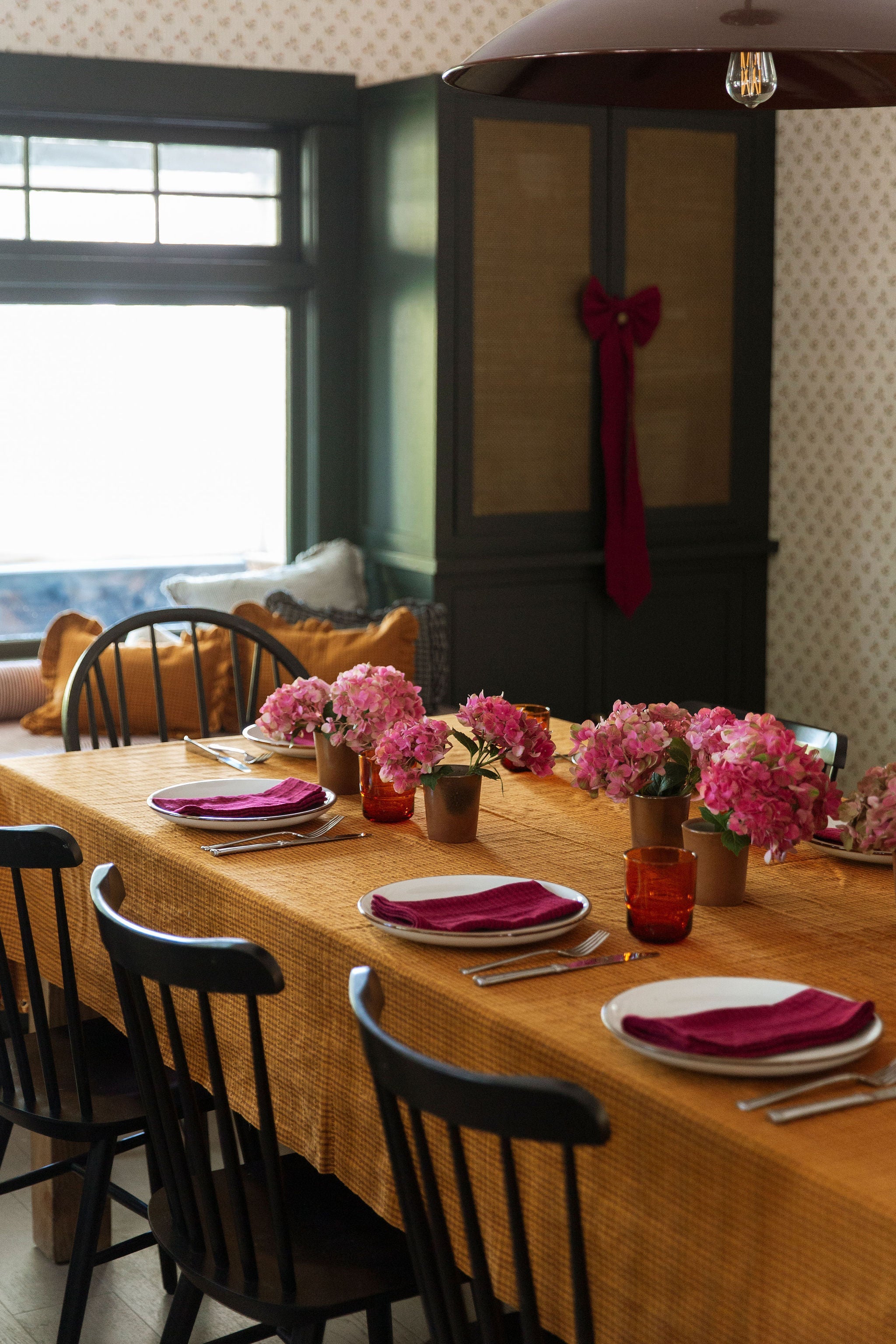 SOHO - Two Toned Amber Tablecloth